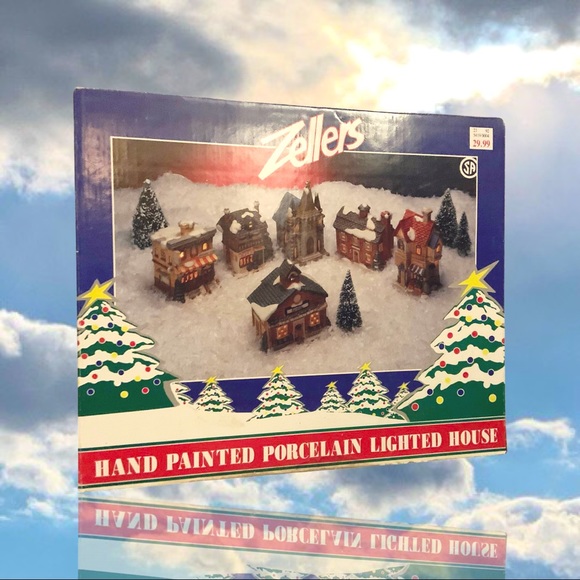 VINTAGE ZELLERS full set Xmas village - Picture 1 of 8